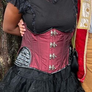 Wine red Underbust corset